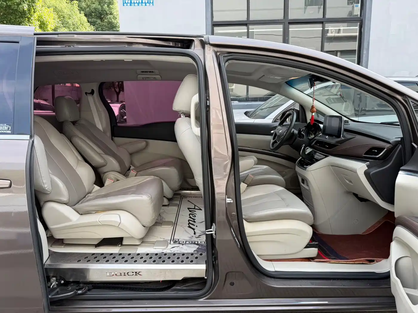 Buick GL8 2021 Land Business Class 652T Comfort фото 13