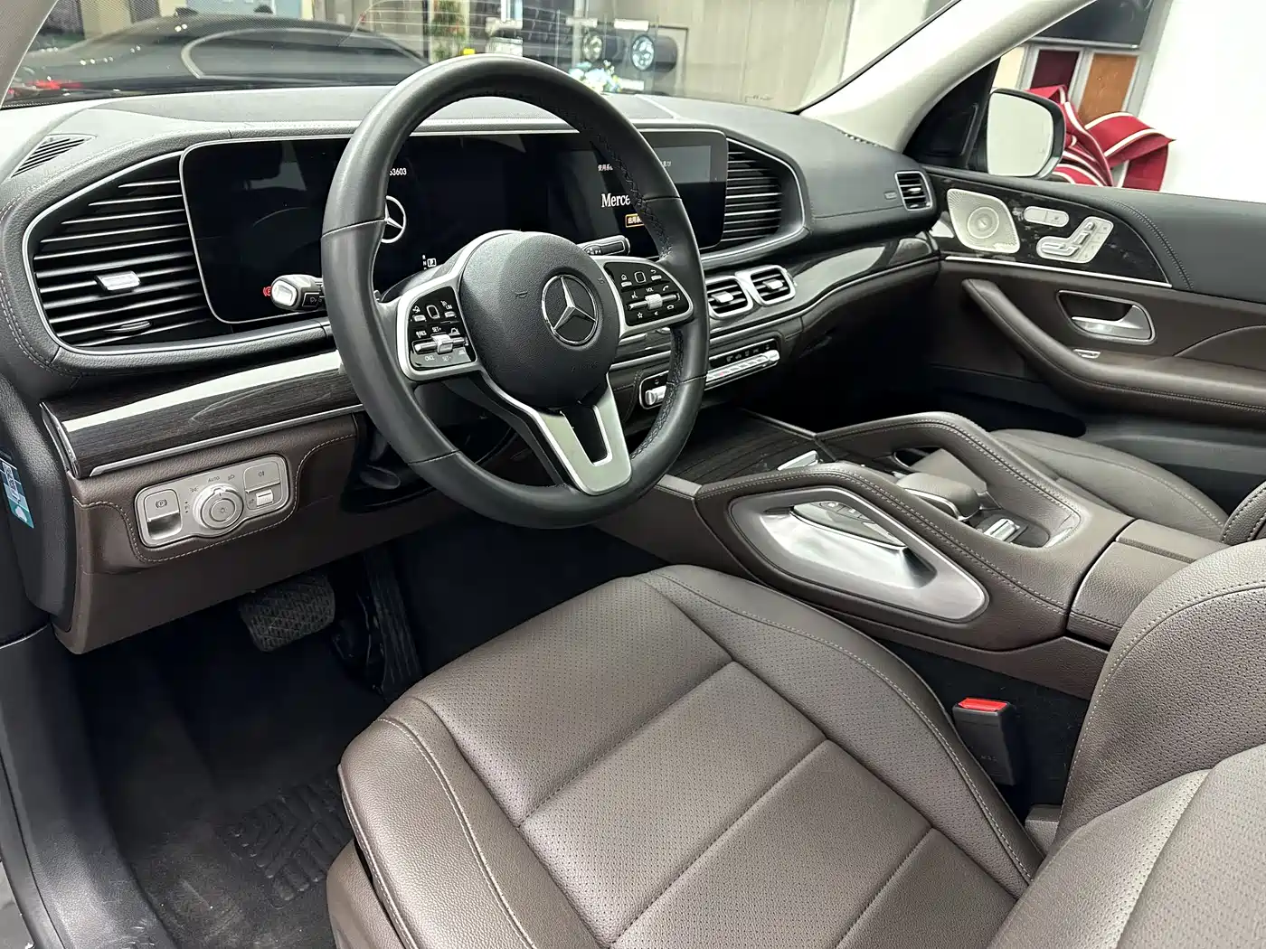 Mercedes-Benz GLS 2021 GLS 450 4MATIC Fashion фото 12