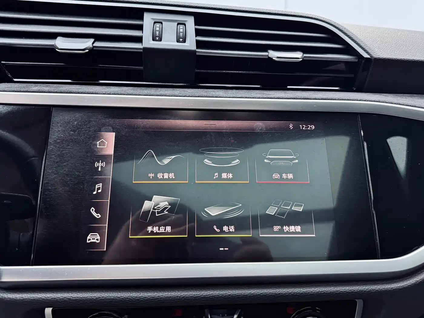 Audi Q3 2019 40 TFSI Fashion Dynamic фото 13