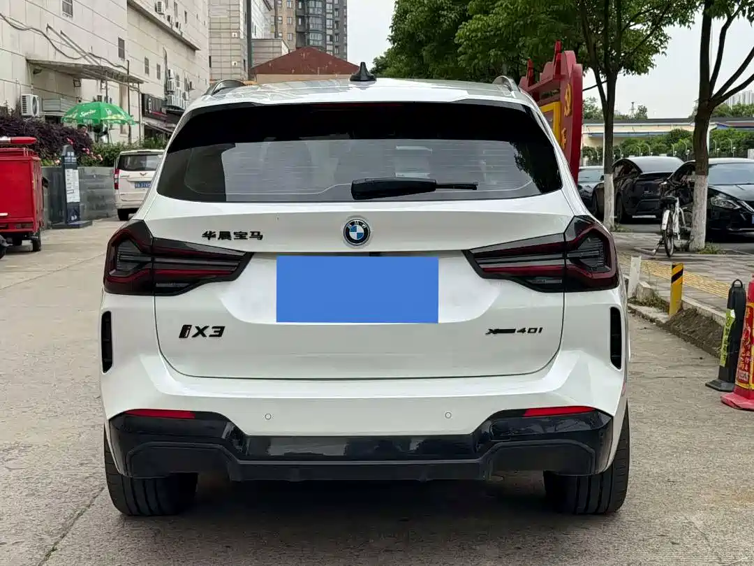 BMW iX3 2023 Leading Type фото 16