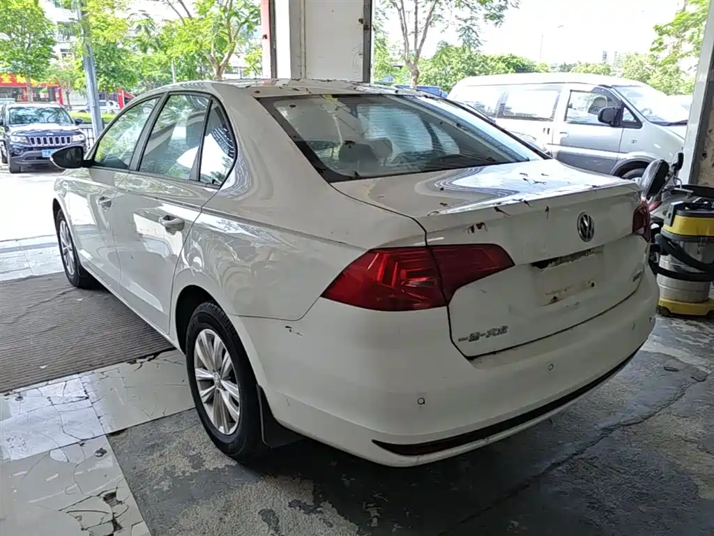 Volkswagen Bora 2016 Model 1.6L Automatic Fashion фото 5