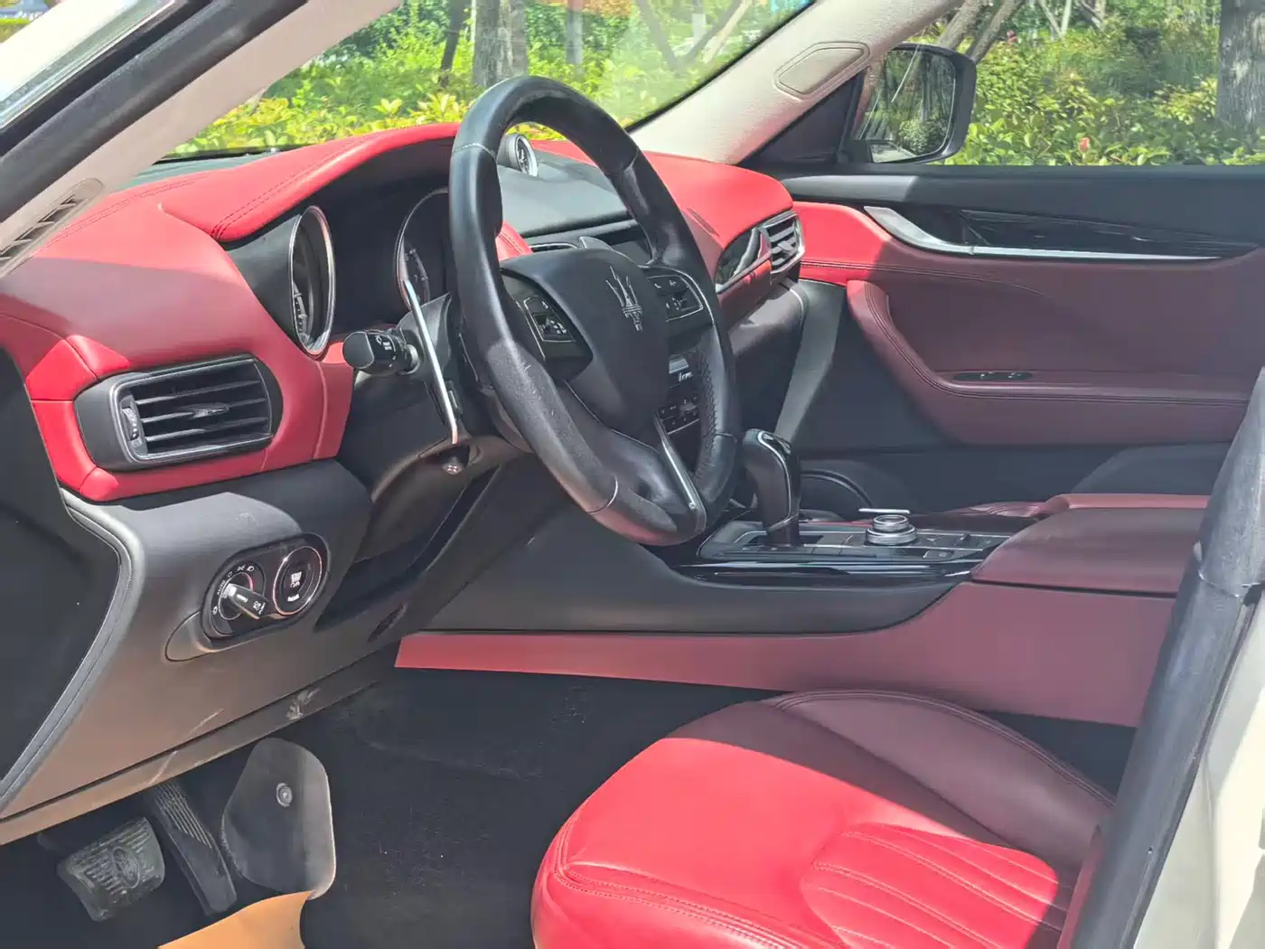 Maserati Levante 2016 3.0T Standard фото 11