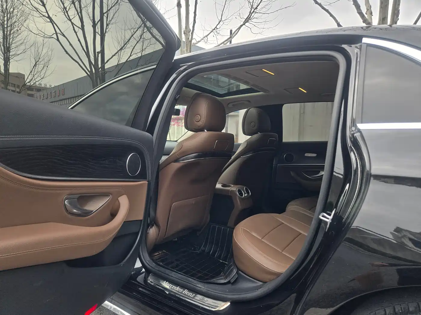 Mercedes-Benz E-Class 2018 Facelift E 200 L Sport фото 5