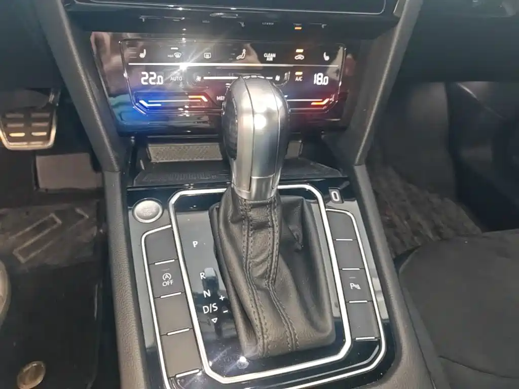 VOLKSWAGEN FAW-CC