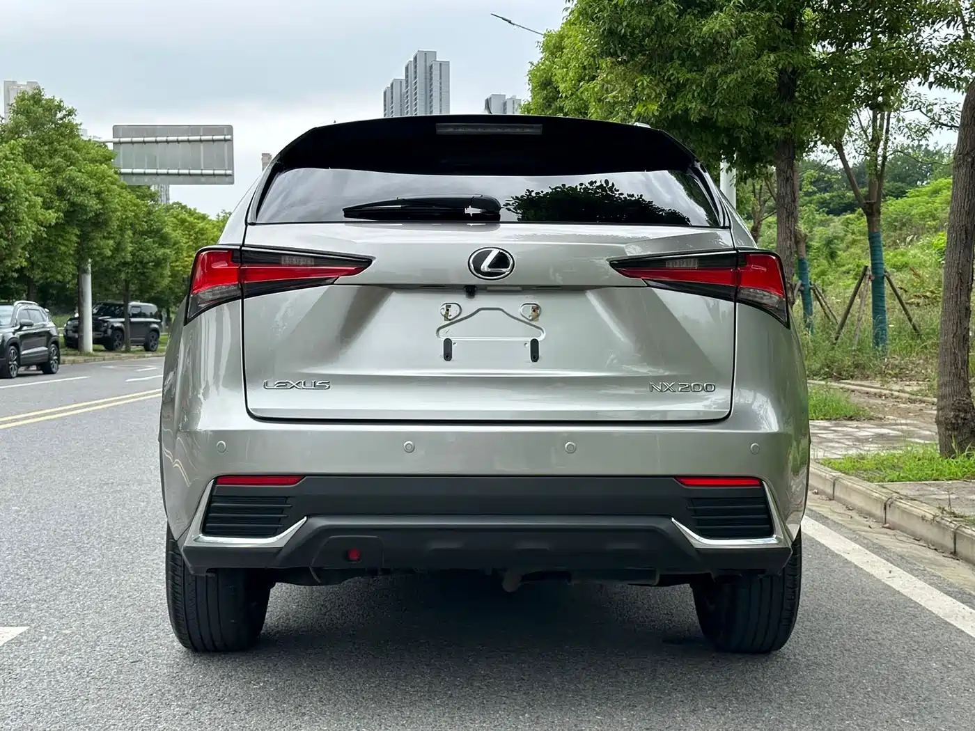Lexus NX 2020 200 AWD F Sport China VI фото 4