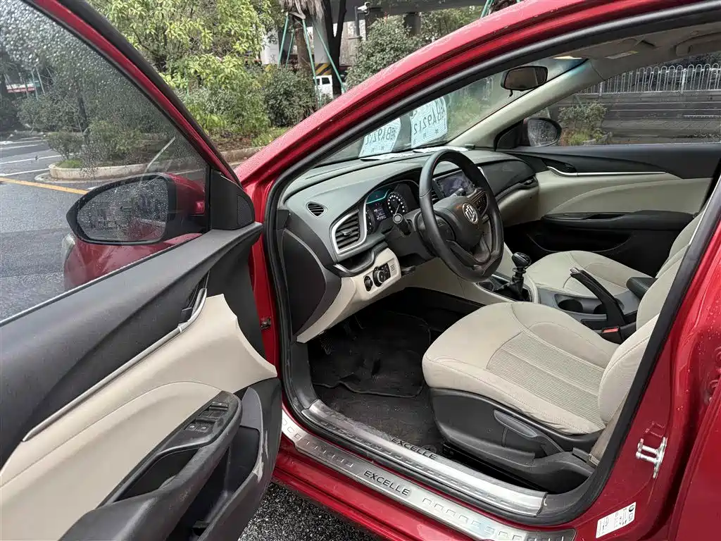 Фото 7 - Buick Excelle