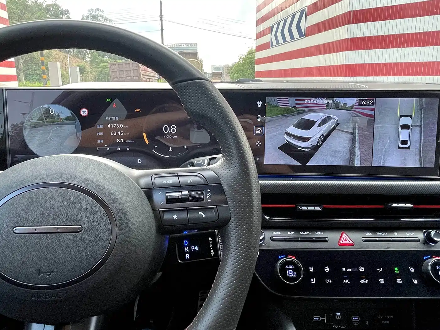 Hyundai Sonata 2024 2.0T N Line Max фото 11