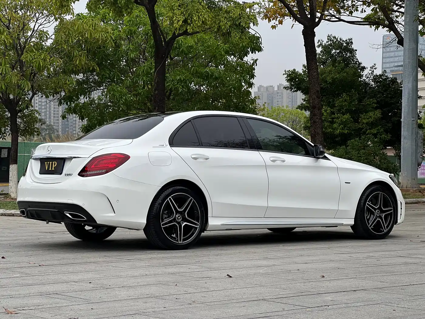 MERCEDES-BENZ C CLASS