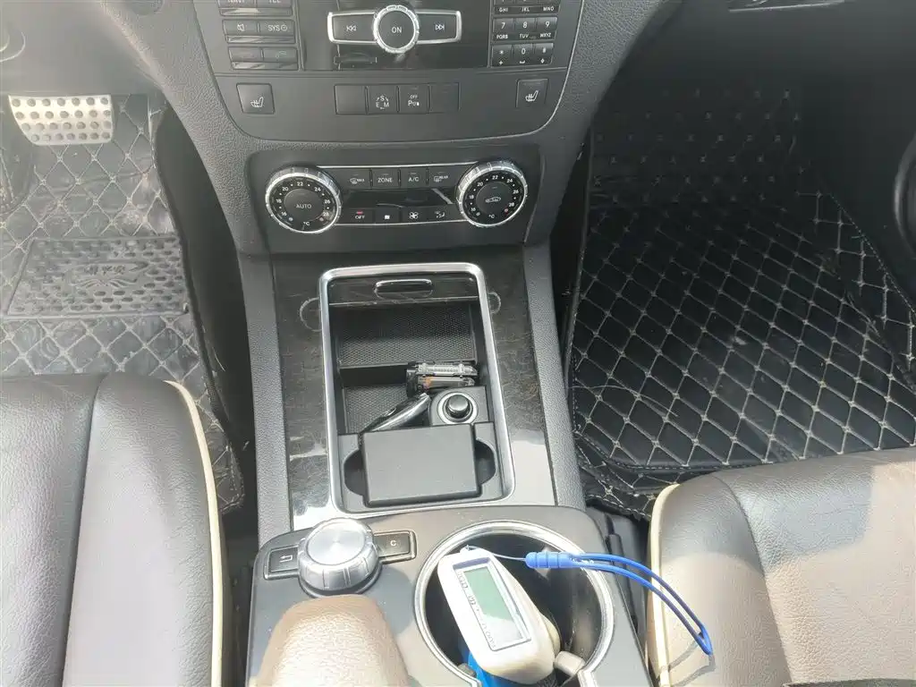 Mercedes-Benz GLK-Class 2013 Facelift GLK 300 4MATIC Luxury фото 10