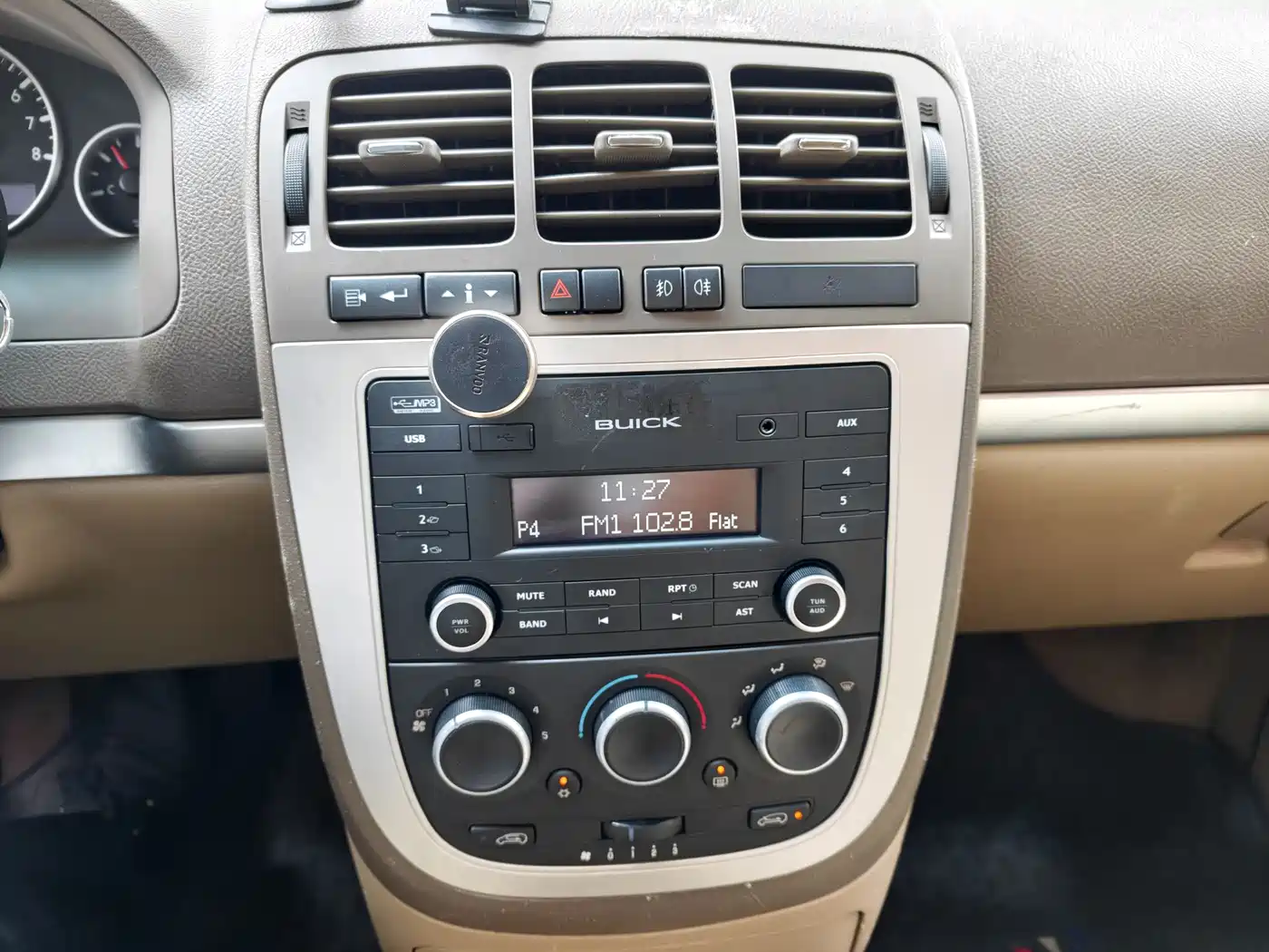 Buick GL8 2014 2.4L Comfort Edition фото 14