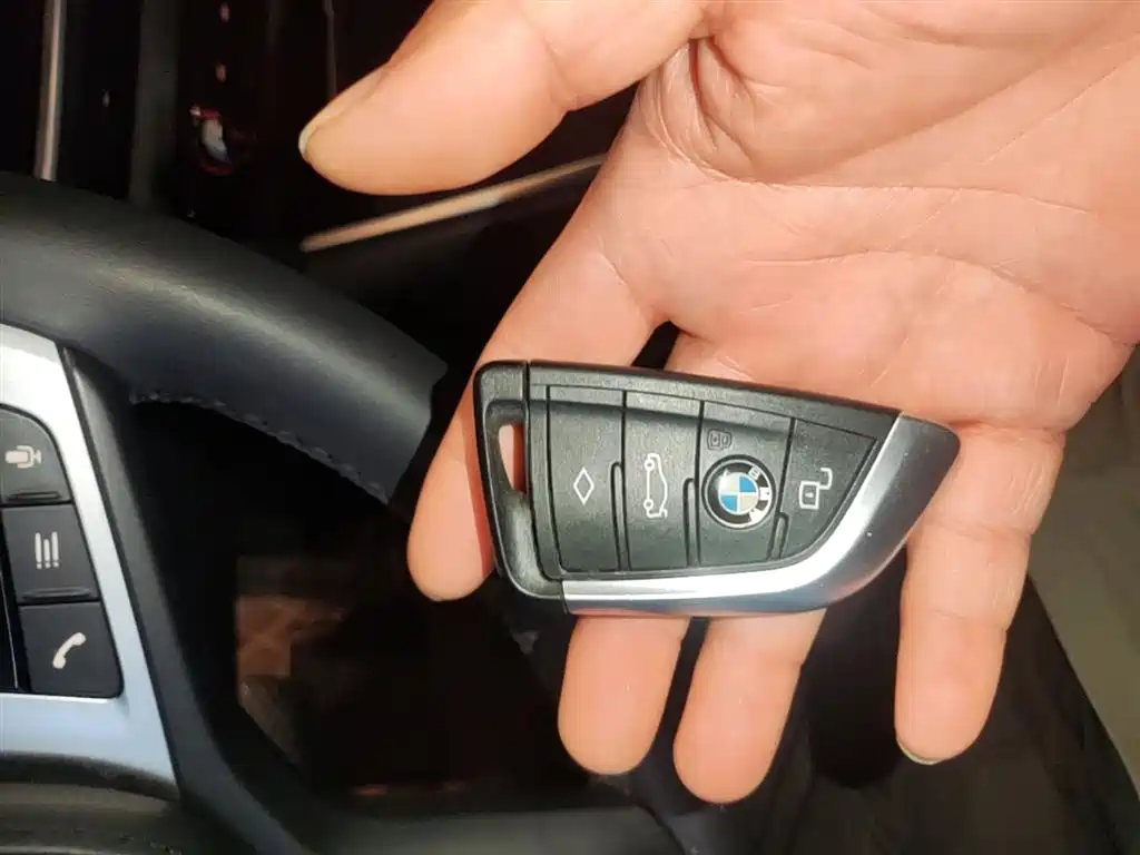 BMW i3 2022 eDrive 35 L фото 9