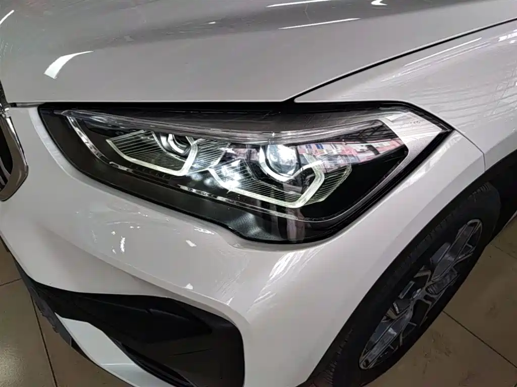 BMW X1 2022 sDrive25Li Leading фото 24