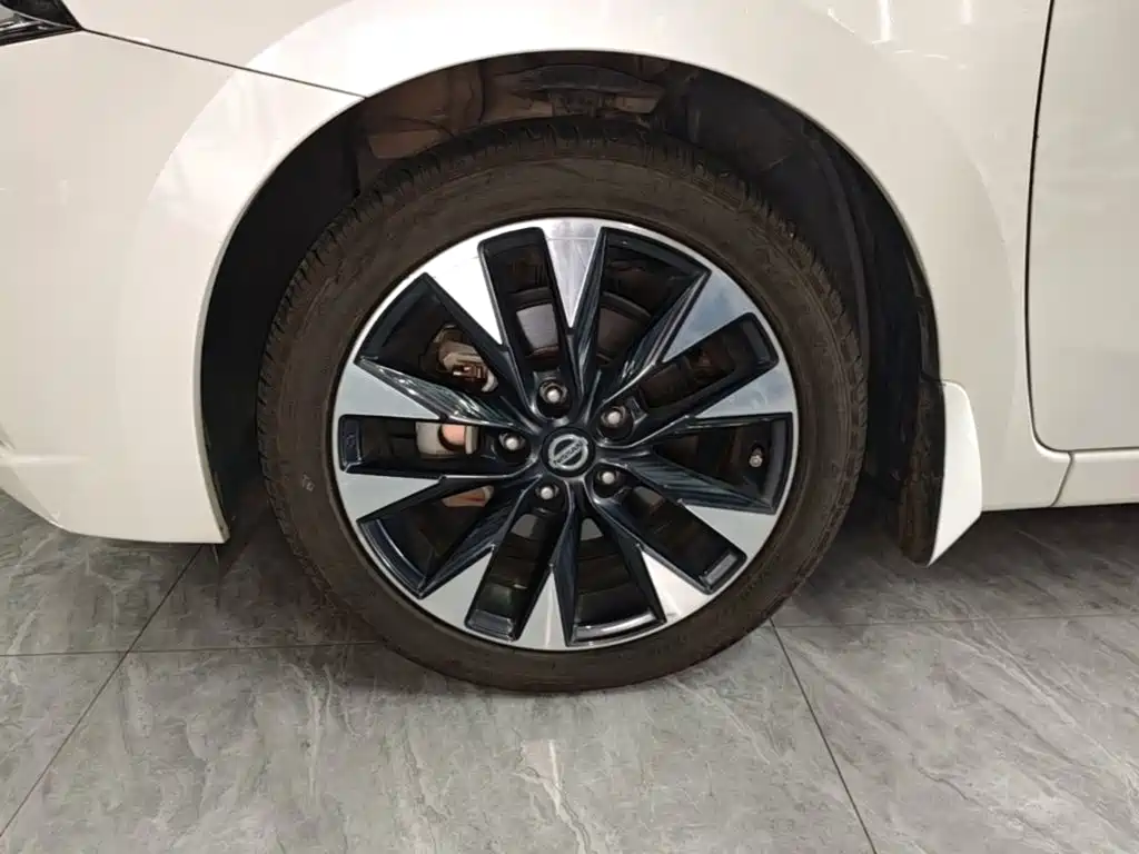 Nissan Bluebird 2019 2019 1.6L CVT Smart Connect Cool Edition China VI