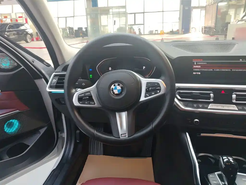 BMW 3 Series 2022 320Li M Sport Package фото 3