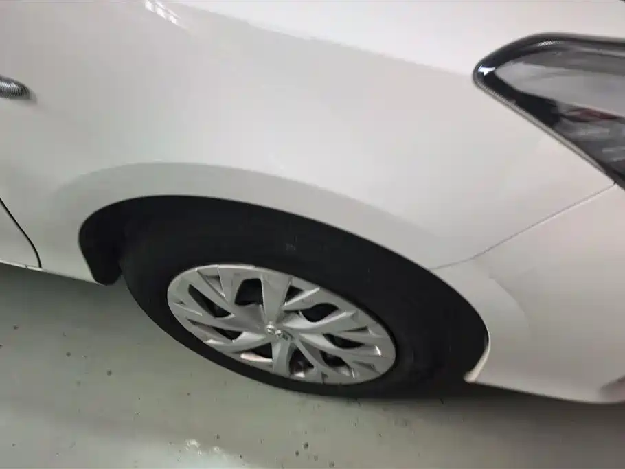 Toyota Vios 2022 1.5L CVT Venture CARE Edition фото 6