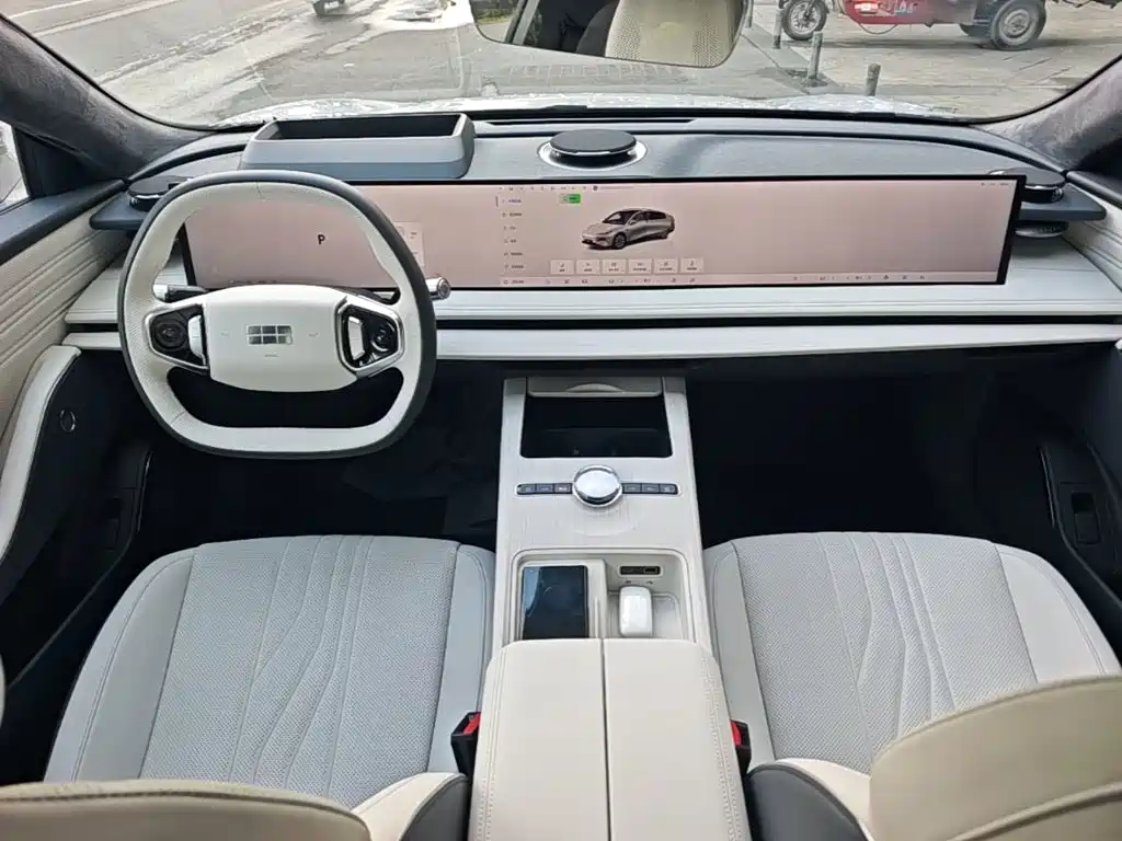 Geely Galaxy Galaxy E8 2024 2024 550km RWD MAX