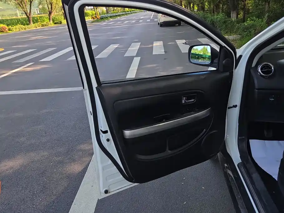 Great Wall M4 2014 2012 1.5L Manual Comfort