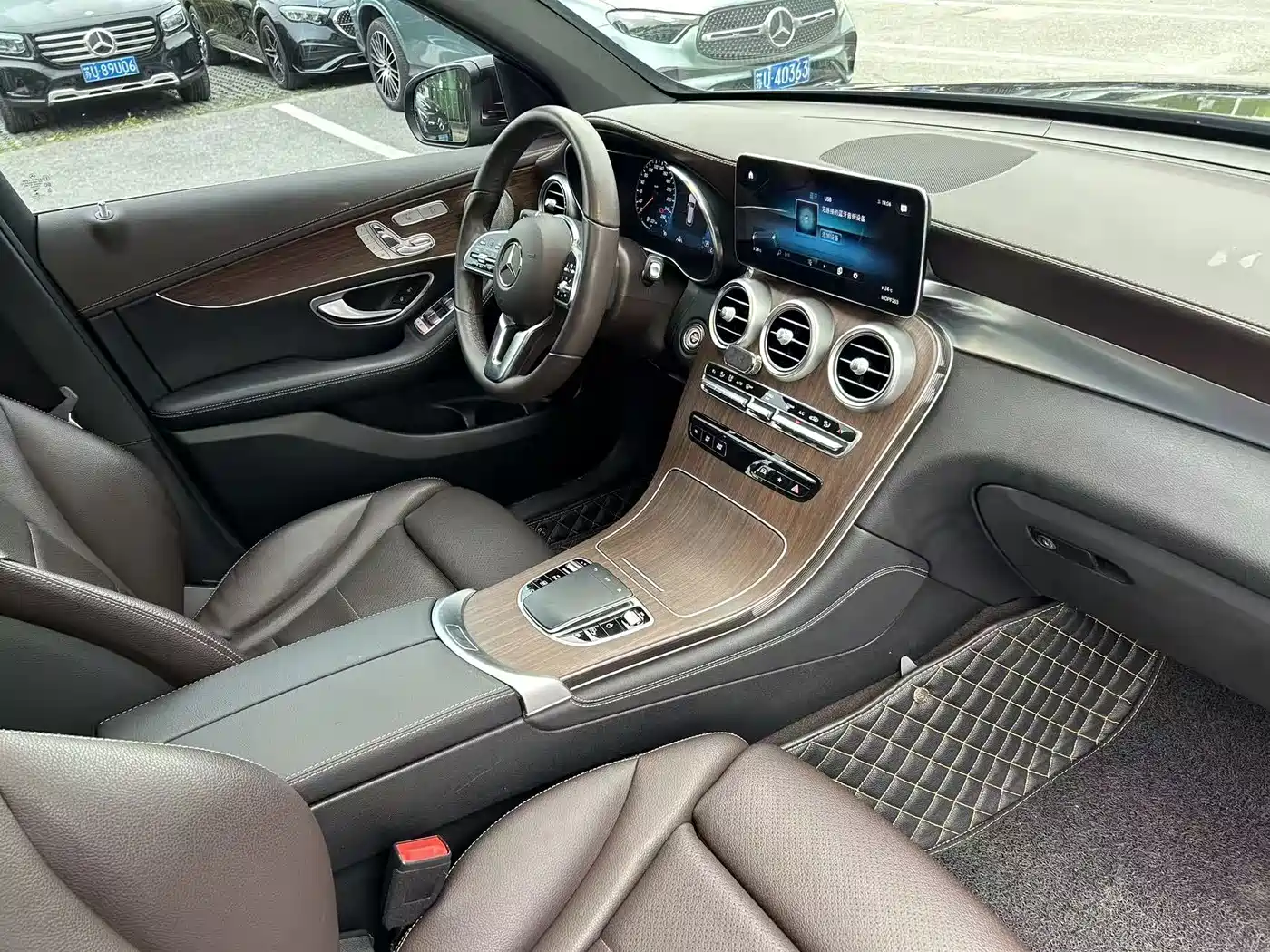 Mercedes-Benz GLC 2021 GLC 300 L 4MATIC Sporty фото 14