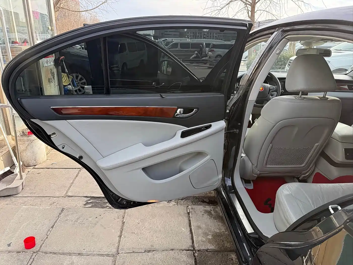 Hongqi H7 2015