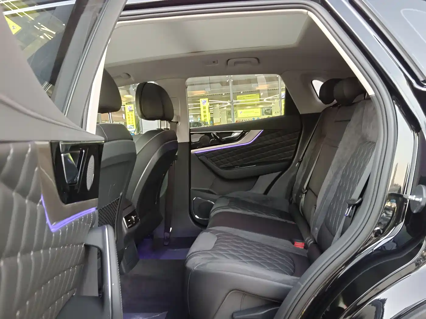 Hongqi HS5 2019 2.0T Smart Connect Enjoy Edition фото 10