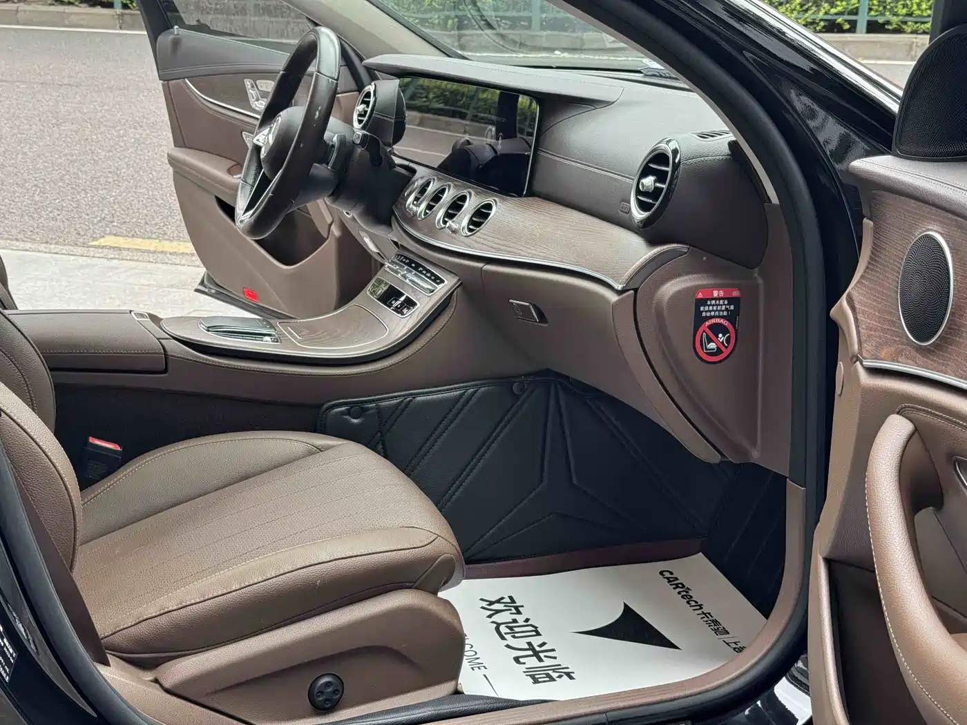 Mercedes-Benz E-Class 2023 E 300 L Fashion фото 11