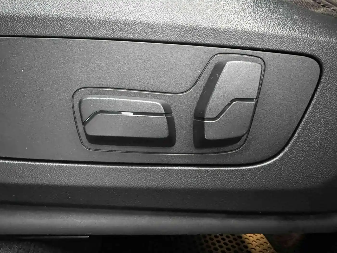 BMW X1 2023 sDrive20Li X Design Package фото 21