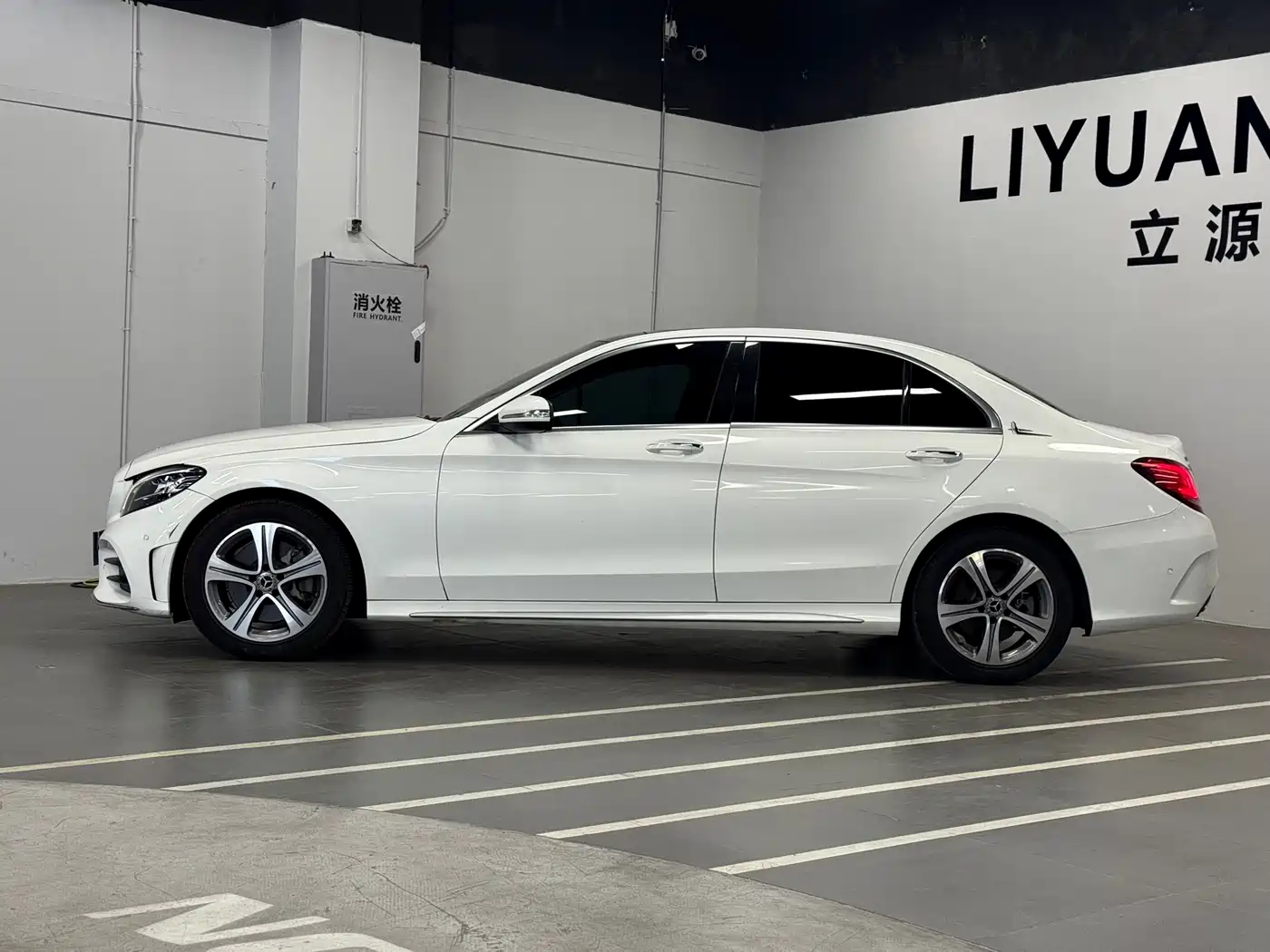 Mercedes-Benz C-Class 2020 Facelift C 260 L Sport фото 4