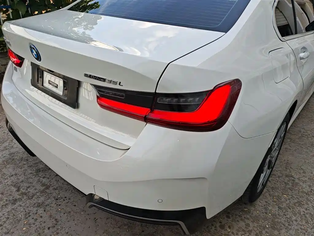 BMW i3 2022 eDrive 35 L фото 8