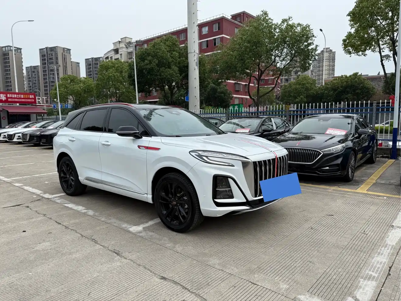 Hongqi HS3 2023 2.0T 4WD Achievement Edition фото 3