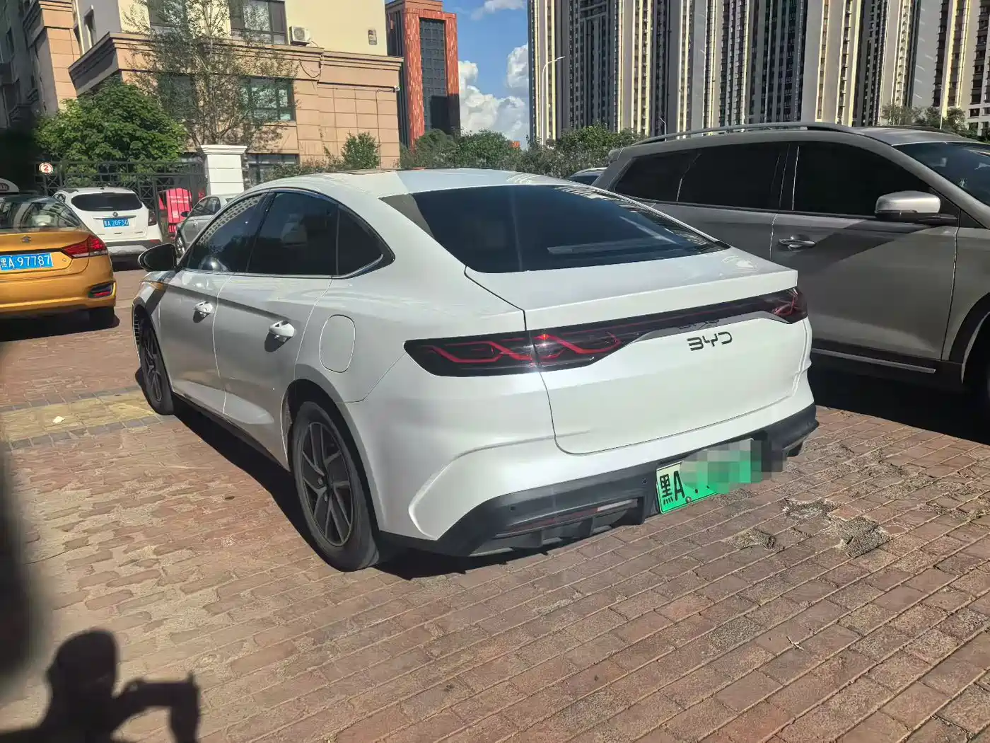 BYD Qin L 2024 DM-i 120KM Leading фото 7