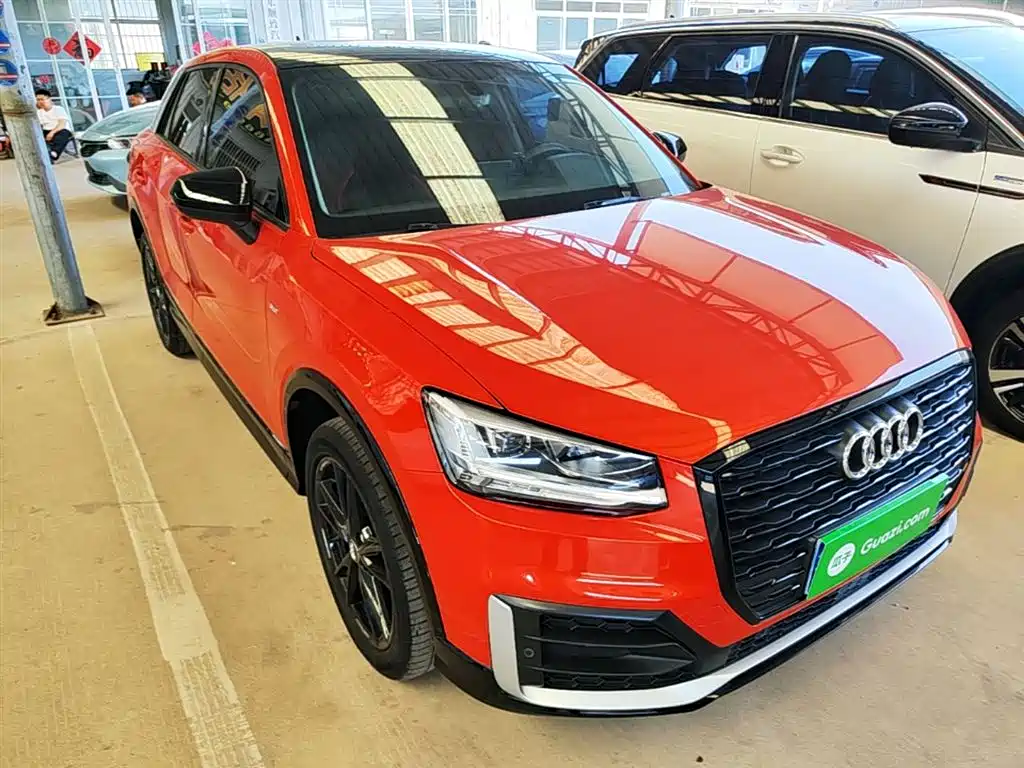 AUDI Q2L