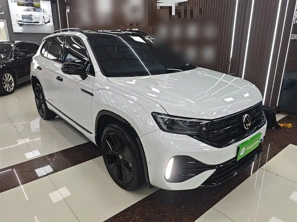 Volkswagen Tayron 2023 Facelift 380TSI 4WD R-Line Pro Smart Edition фото 4