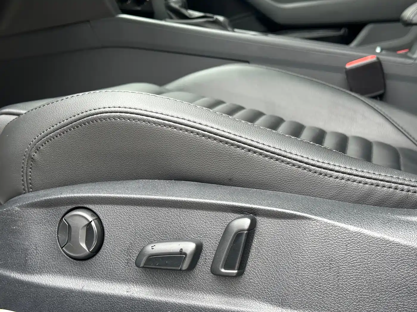 Volkswagen Magotan 2019 330TSI DSG Leading China VI фото 7