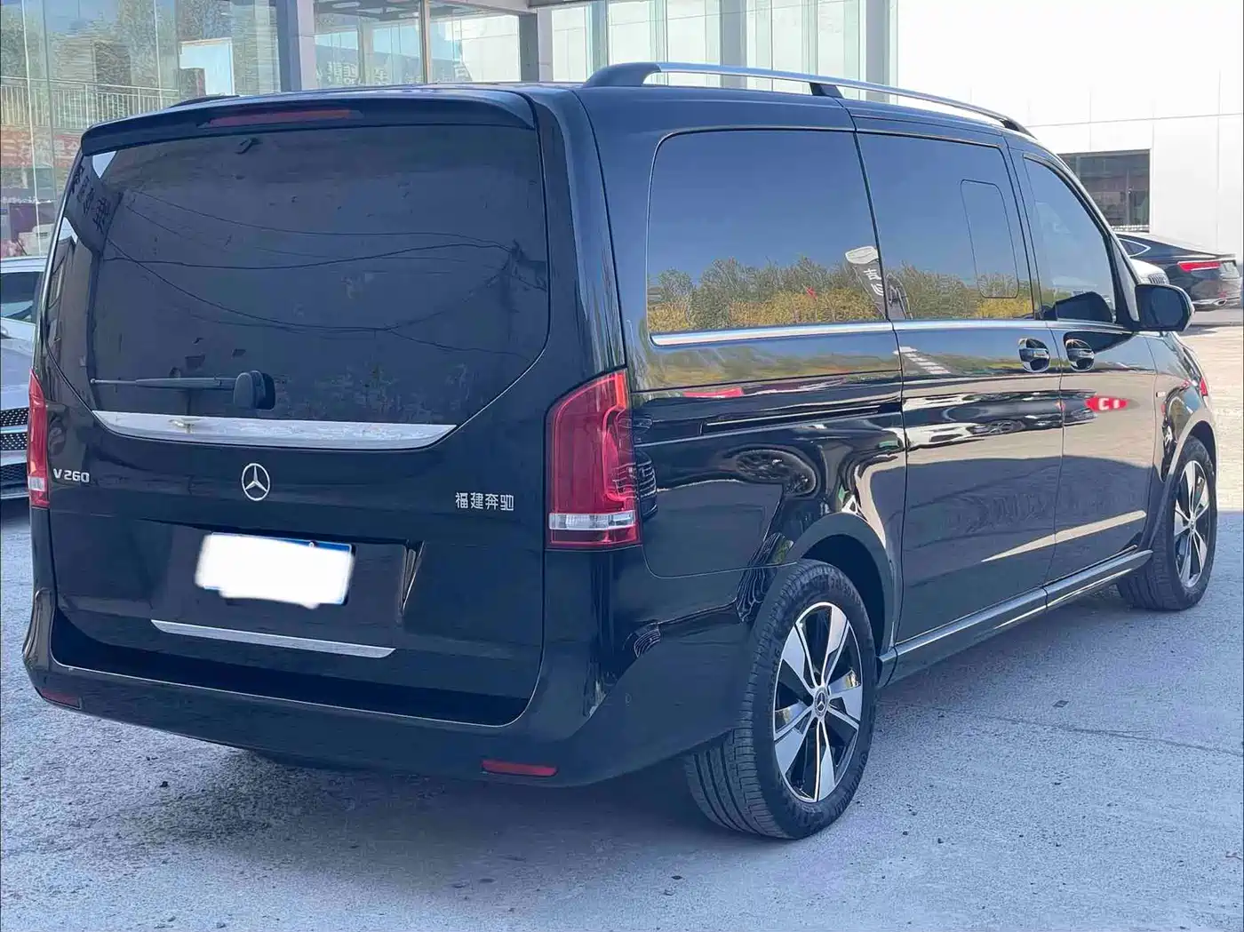 MERCEDES-BENZ V CLASS