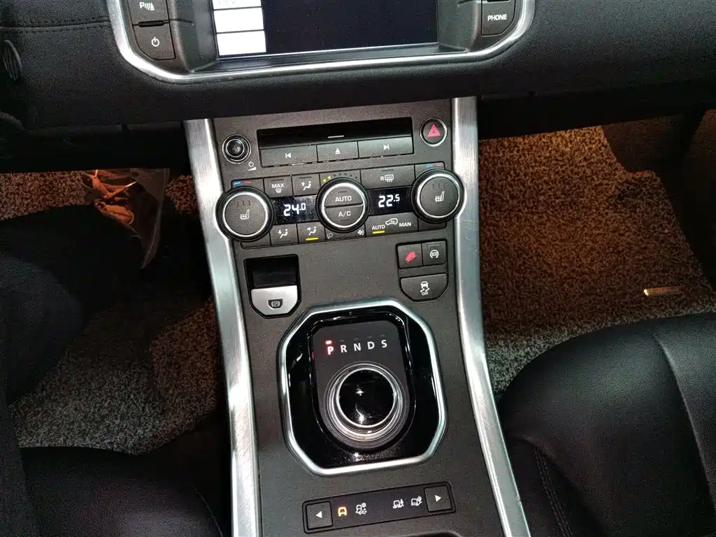 Land Rover Range Rover Evoque 2015 2.0T 5-Door Intelligent Edition фото 10