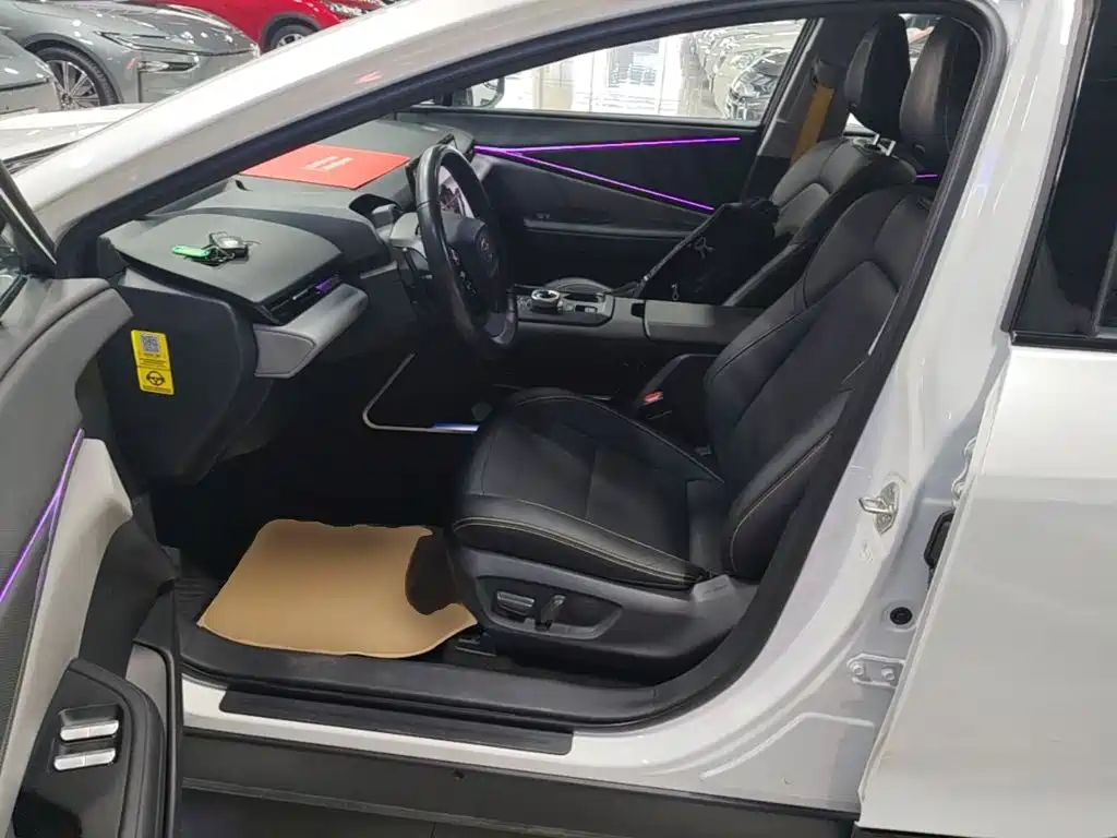Toyota bZ5 2025 2025 550 PRO Smart Edition
