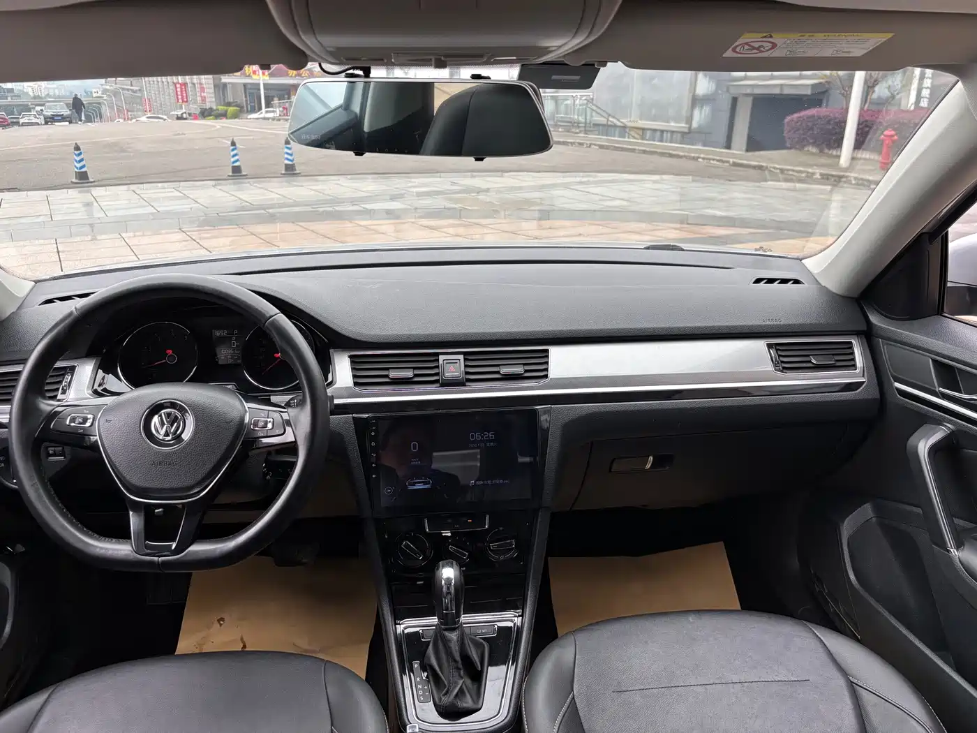 Volkswagen Bora 2018 1.5L Automatic Comfort фото 10