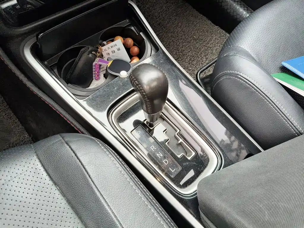 Mitsubishi Outlander 2018 2.4L 4WD Elite Edition 5-seater фото 15