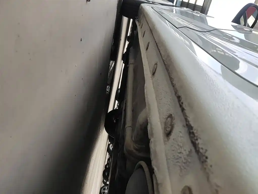 Hyundai Reina 2014 Model 1.4L Automatic GLX фото 22