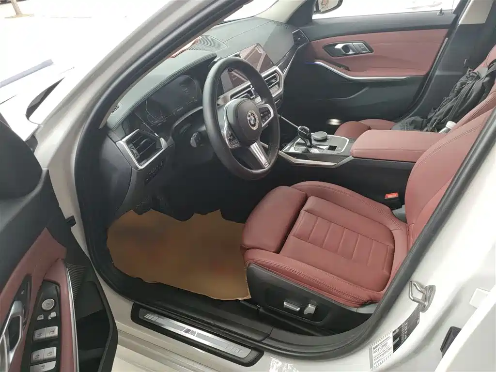 BMW 3-SERIES