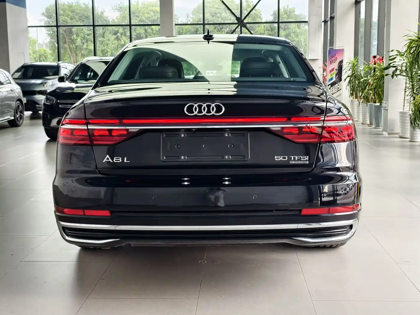 Audi A8 2024 Model A8L 50 TFSI quattro Premium Selection фото 4