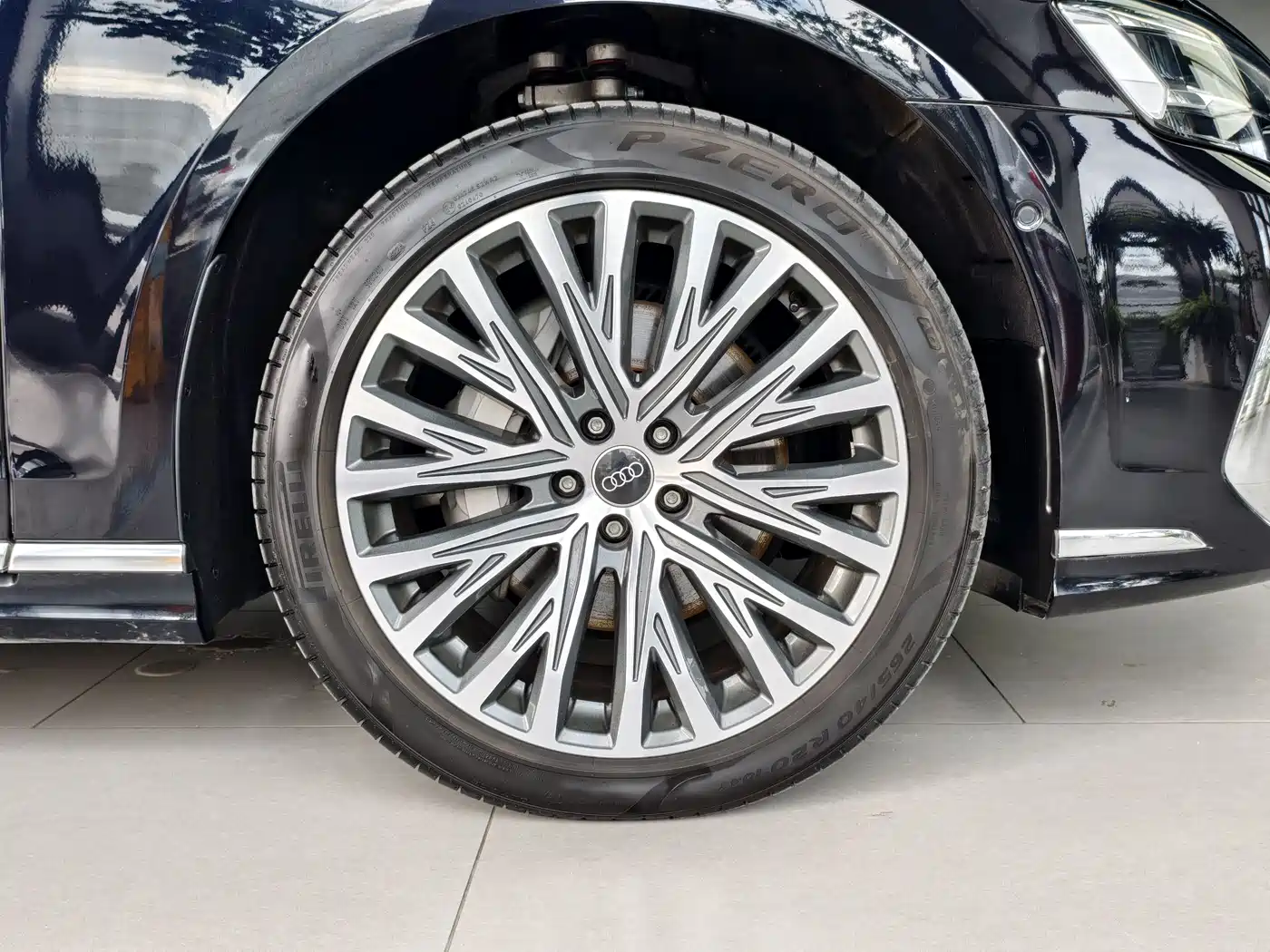 Audi A8 2024 Model A8L 50 TFSI quattro Premium Selection фото 16