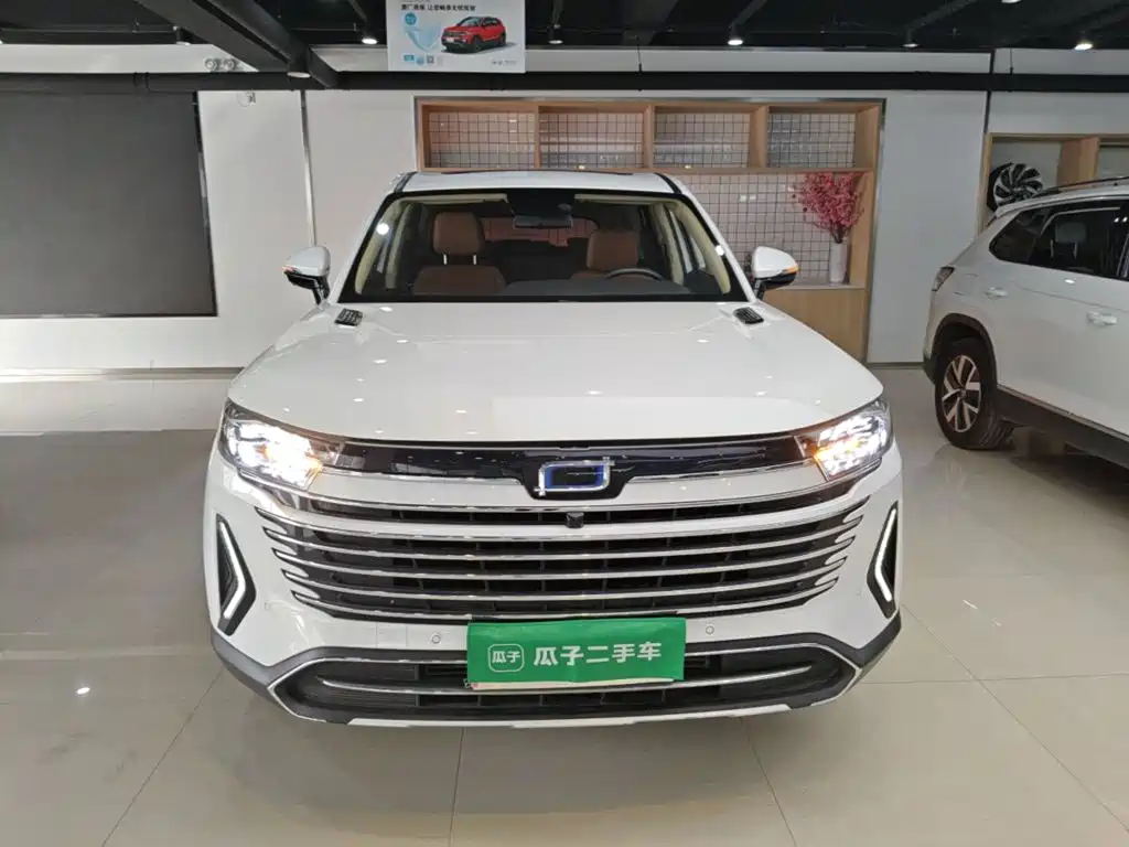 Besturn Bestune T99 2023 2023 2.0T Automatic Premium (6AT)