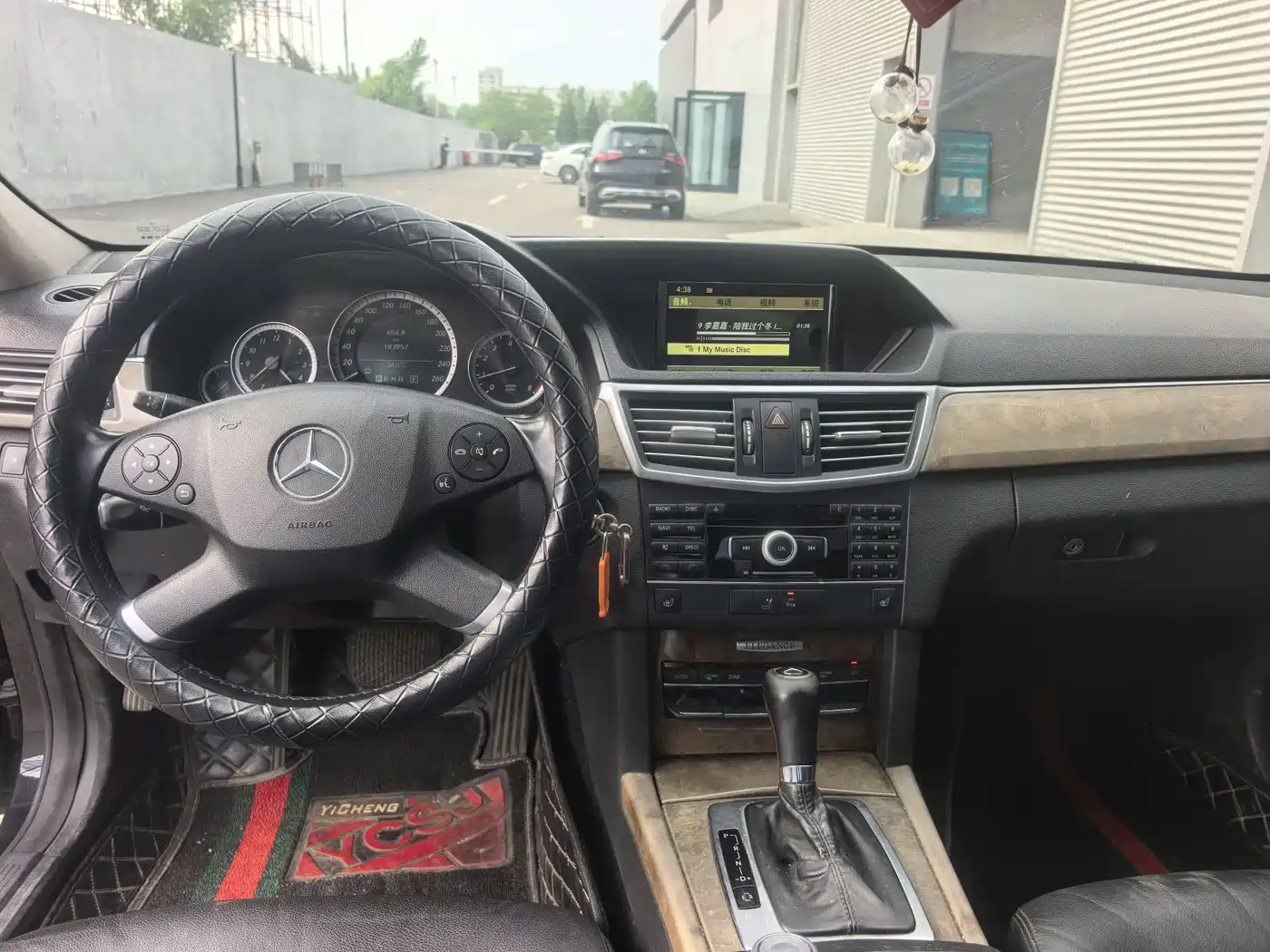 Mercedes-Benz E-Class (Import) 2010 E 200 CGI Elegance фото 8