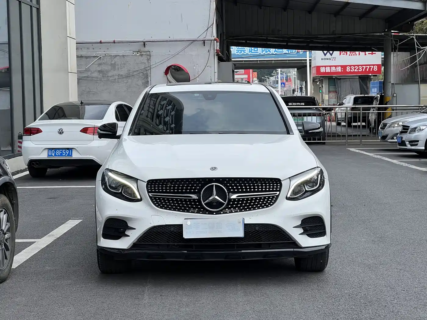 Mercedes-Benz GLC Coupe 2017 GLC 200 4MATIC Coupe SUV фото 4