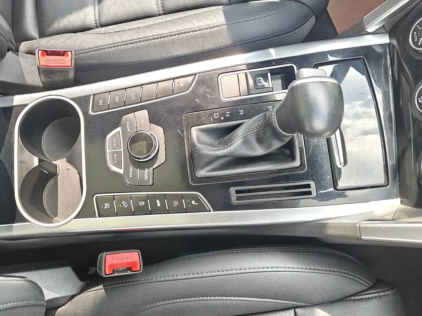 Haval H7 2017 2017 Red Label H7 2.0T Automatic Luxury Model