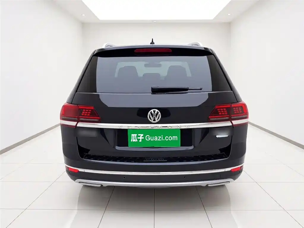 Volkswagen Teramont 2020 330TSI 2WD Luxury China VI фото 5