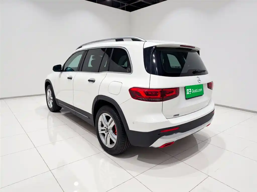 Mercedes-Benz GLB 2020 Facelift GLB 200 Dynamic фото 4