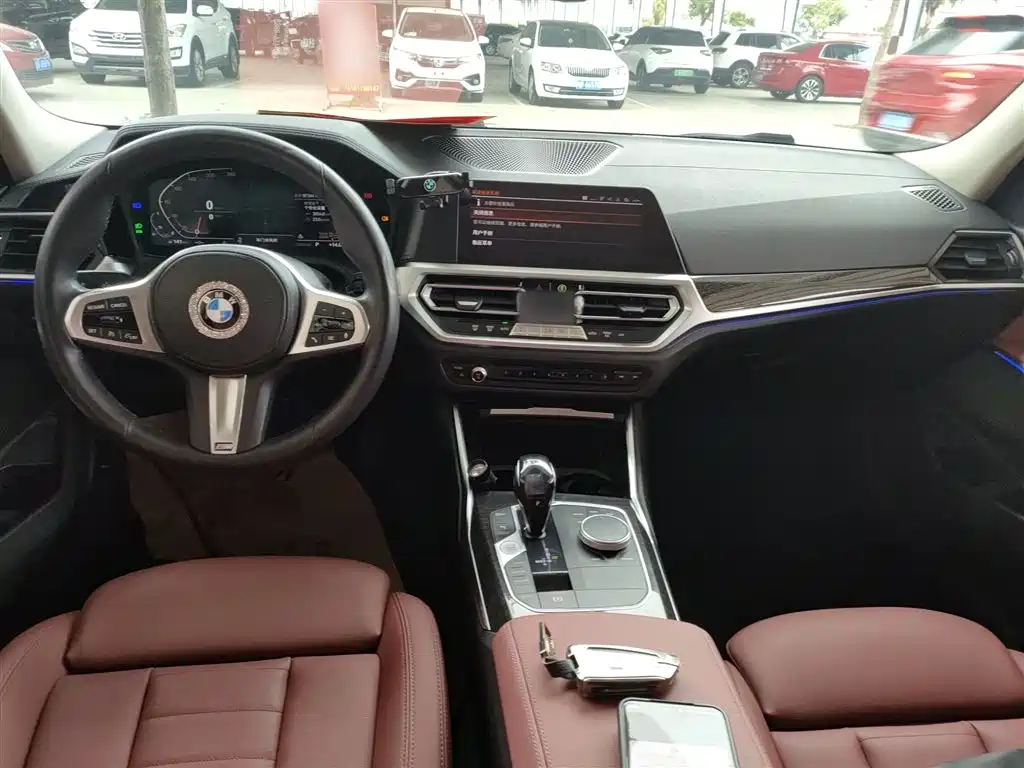 BMW 3-SERIES
