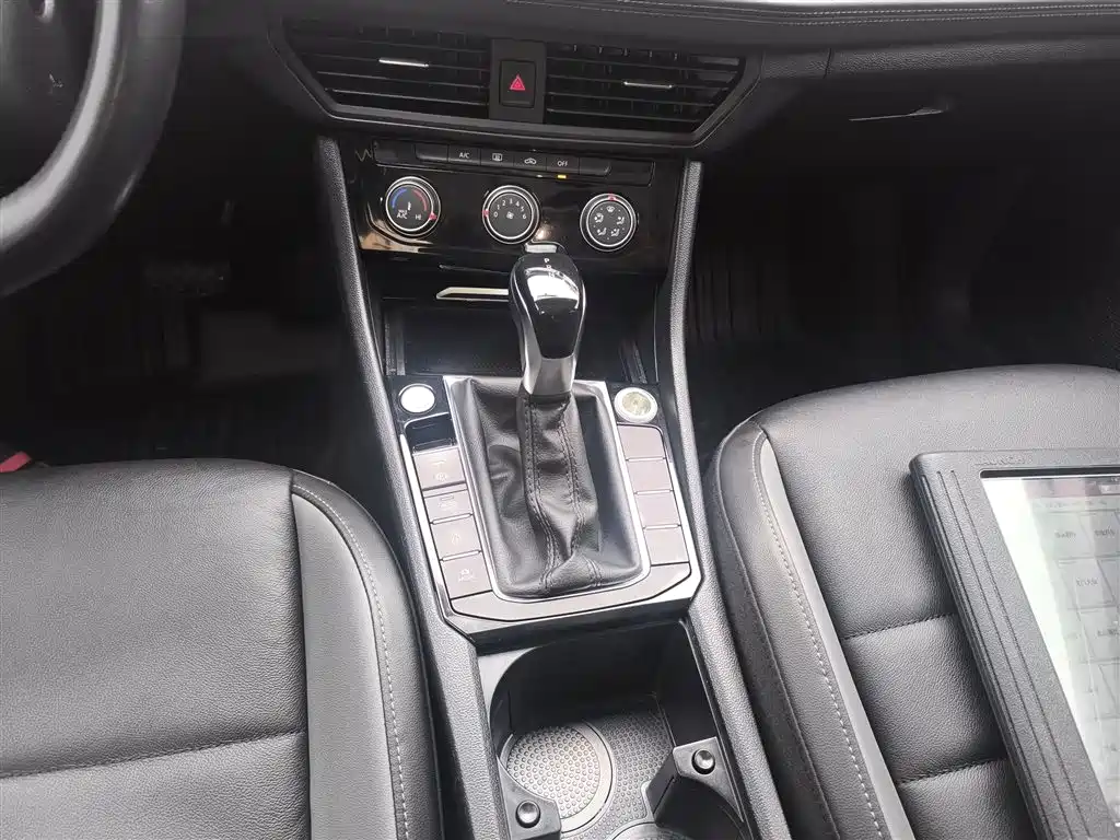 Volkswagen Sagitar 2020 280TSI DSG Comfort China VI фото 14